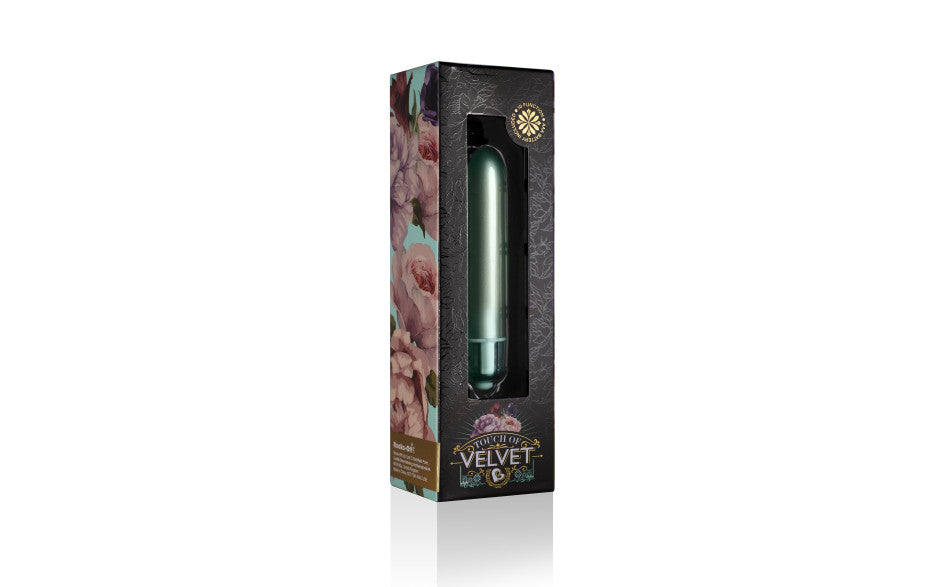 RO-90 Touch of Velvet Aqua Lily