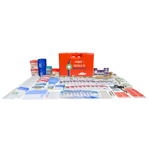 NAVIGATOR Scale D Marine First Aid Kit 42.8 x 30.4 x 14.6cm