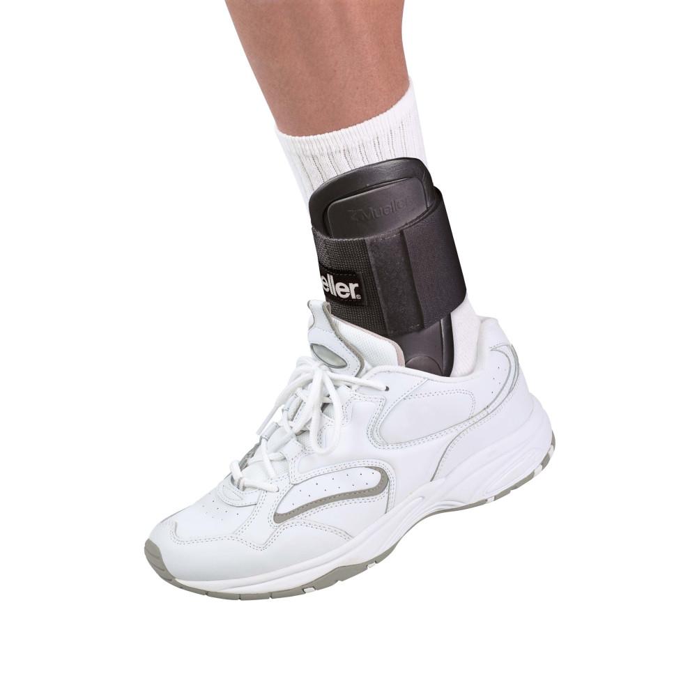 Mueller Lite Ankle Brace - Adjustable One Size Fits Most Black for Injury Prevention