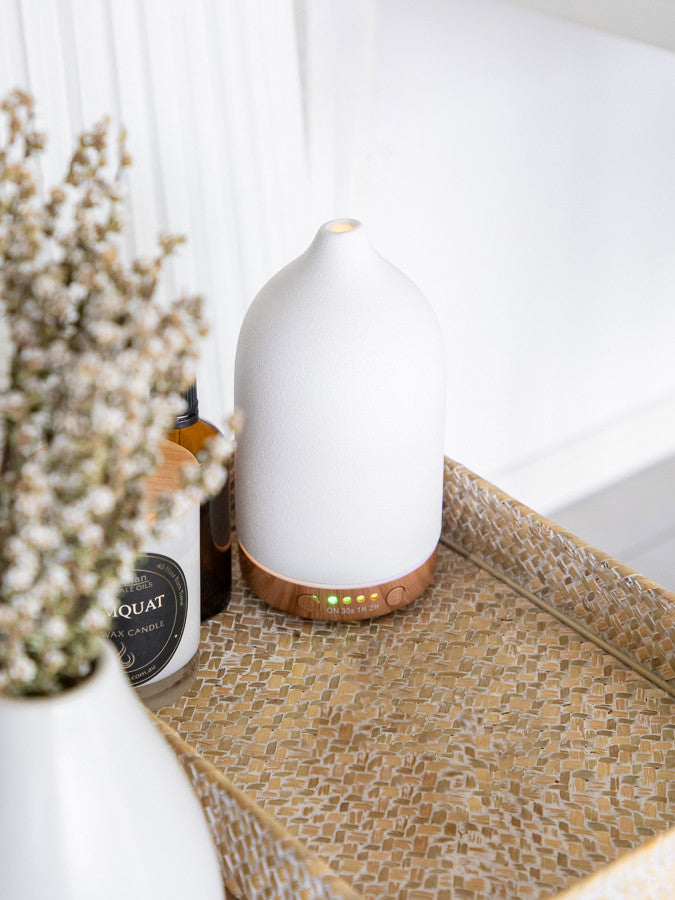White/Wood Aromatherapy Diffuser