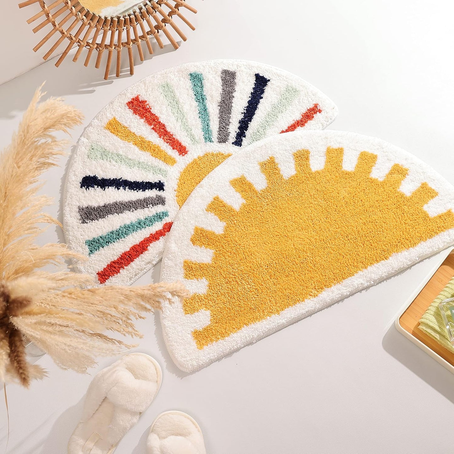 Bathroom Rugs Sun Bath Mat, Half Circle Cute Sunrise Bath Mat Soft and Fluffy, Water Absorbent Bath Rug Machine Washable Bathroom Mat