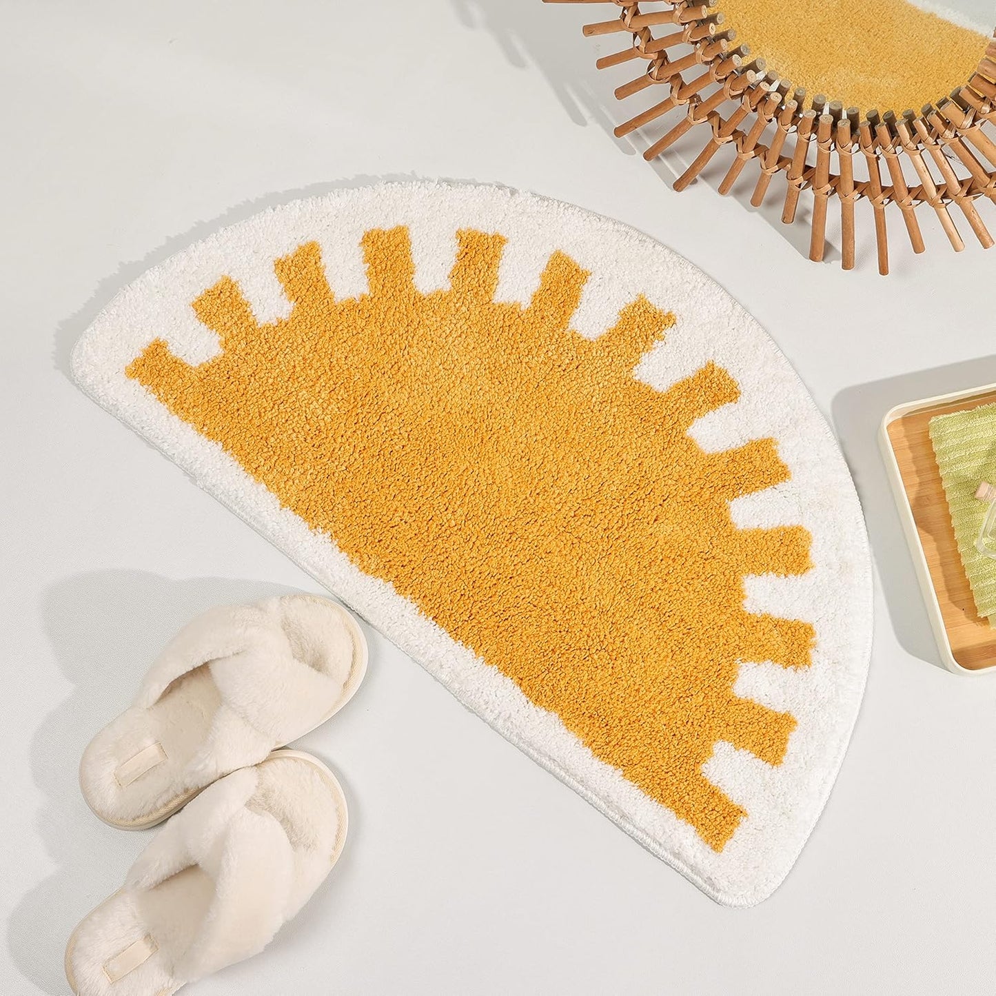 Bathroom Rugs Sun Bath Mat, Half Circle Cute Sunrise Bath Mat Soft and Fluffy, Water Absorbent Bath Rug Machine Washable Bathroom Mat