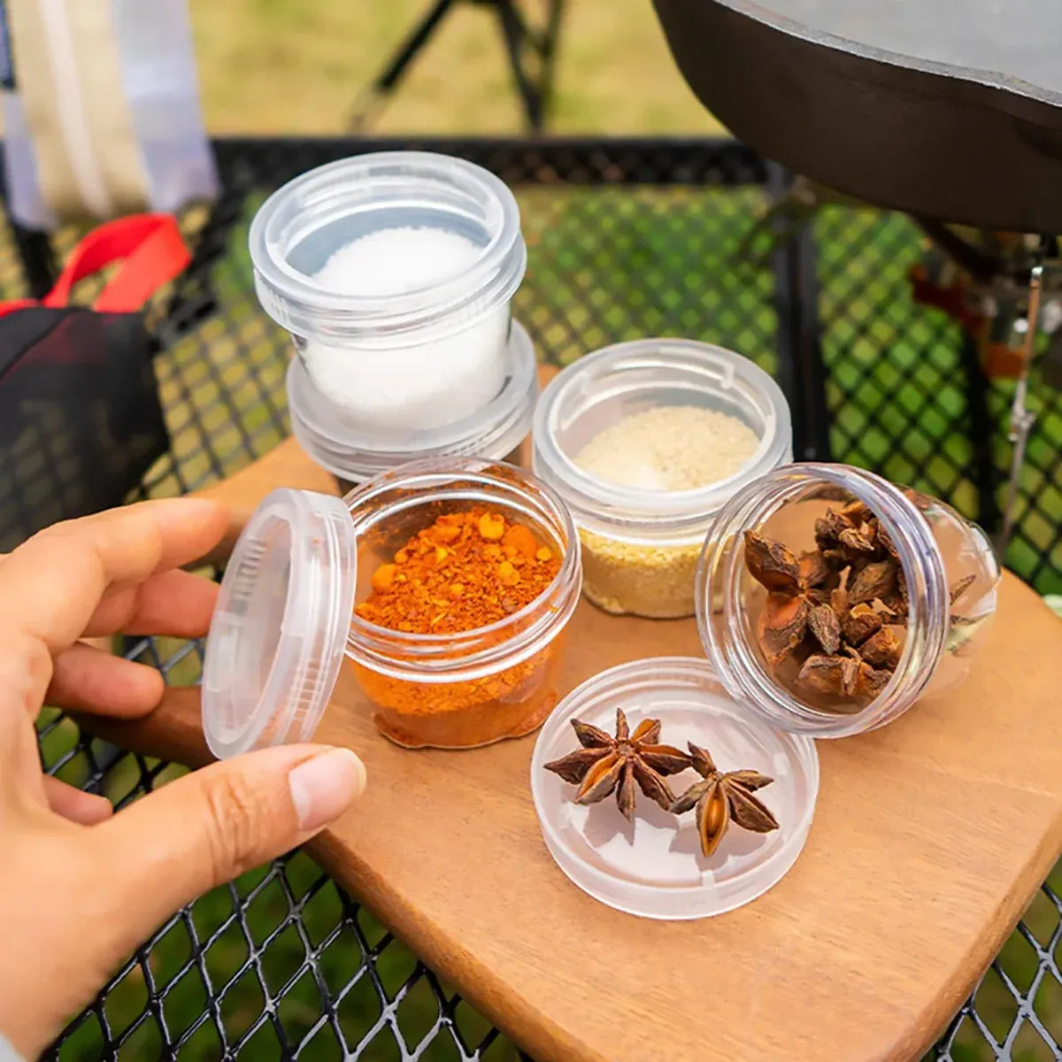 5PCS Outdoor Camping Spice Container Set Travel BBQ Seasoning Storage Box Use - White